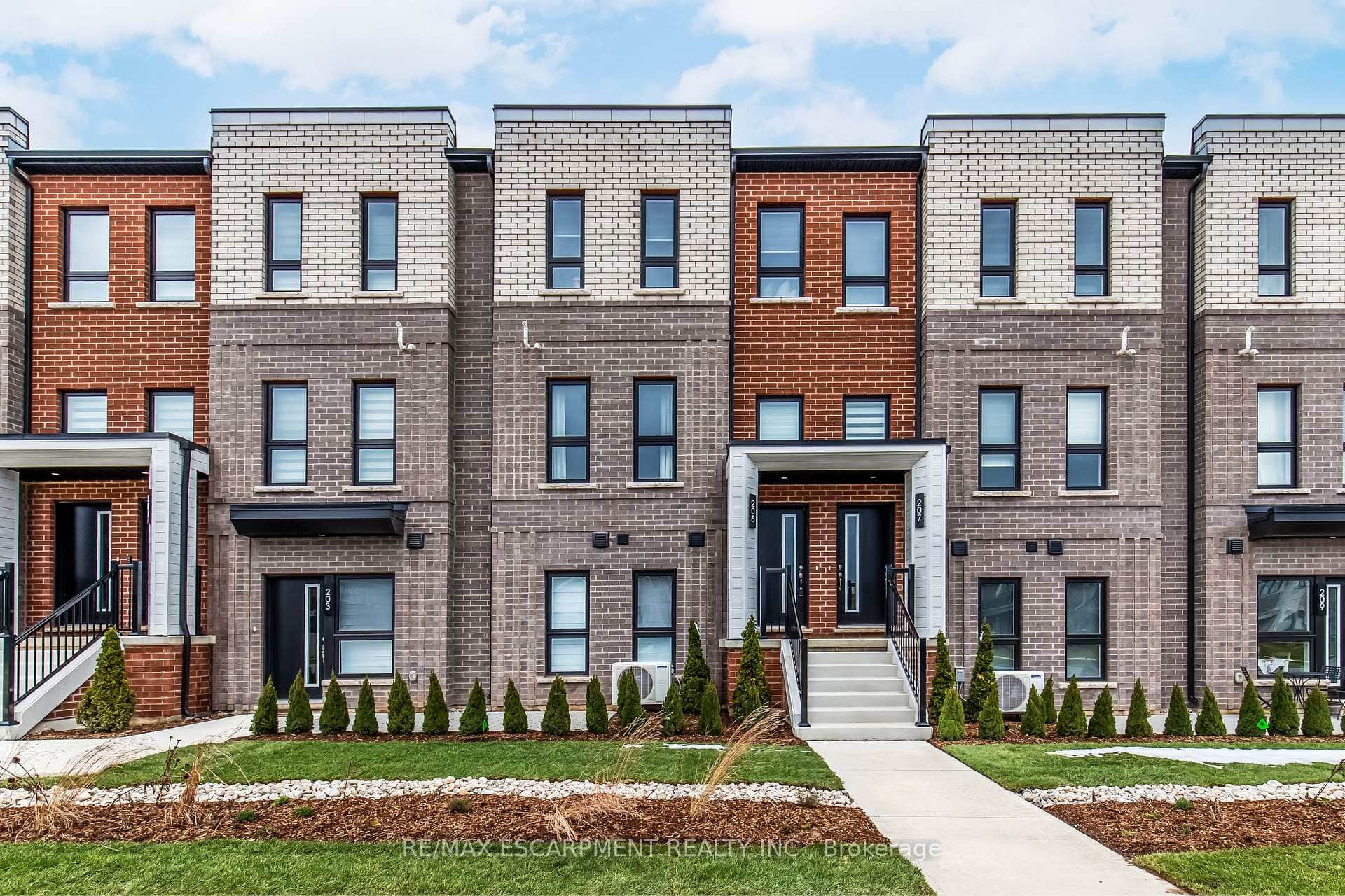 90 Skinner Road Unit 2