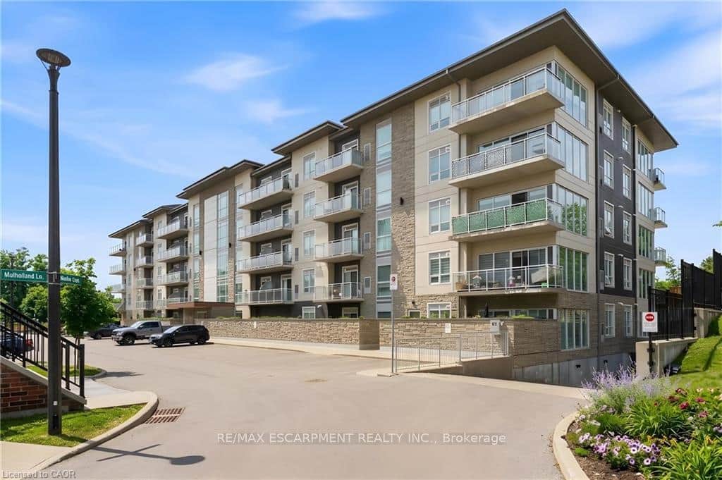 16 MARKLE Crescent Unit 413