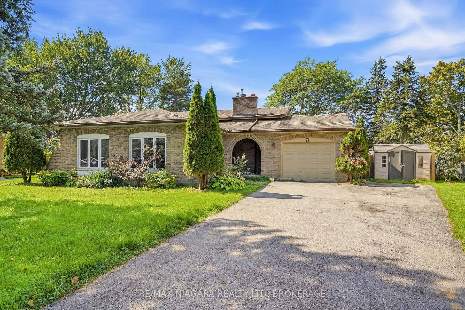 71 Glenayr Place
