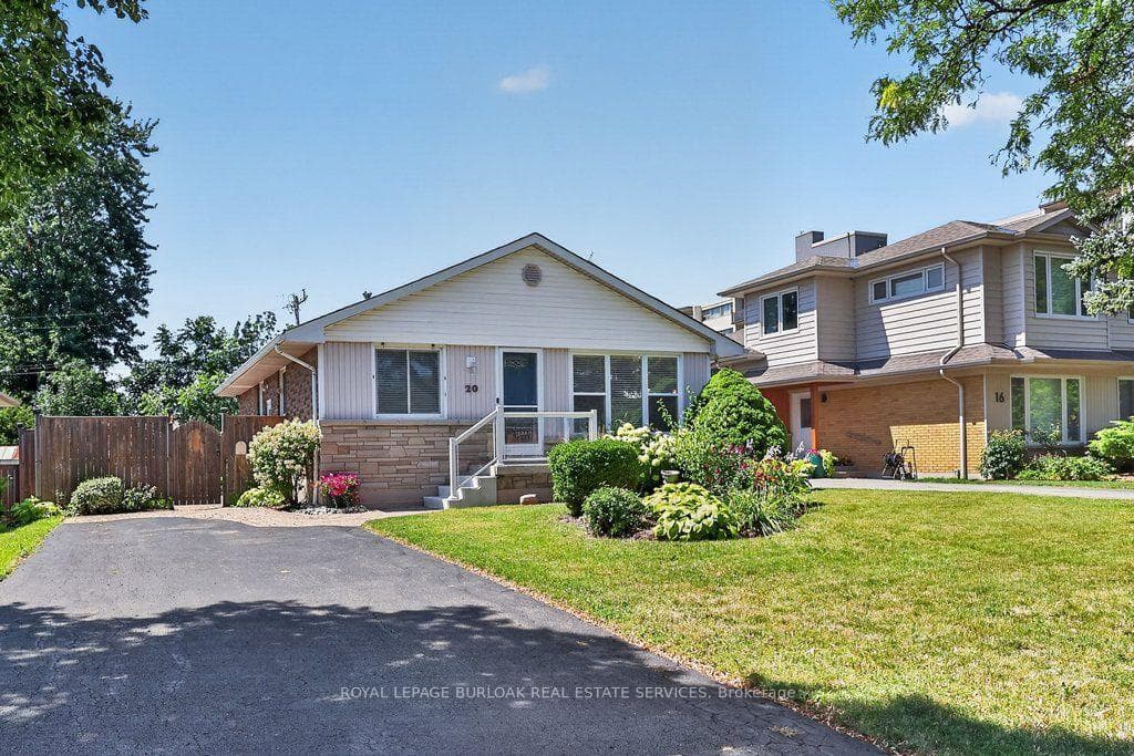 20 Cardinal Drive