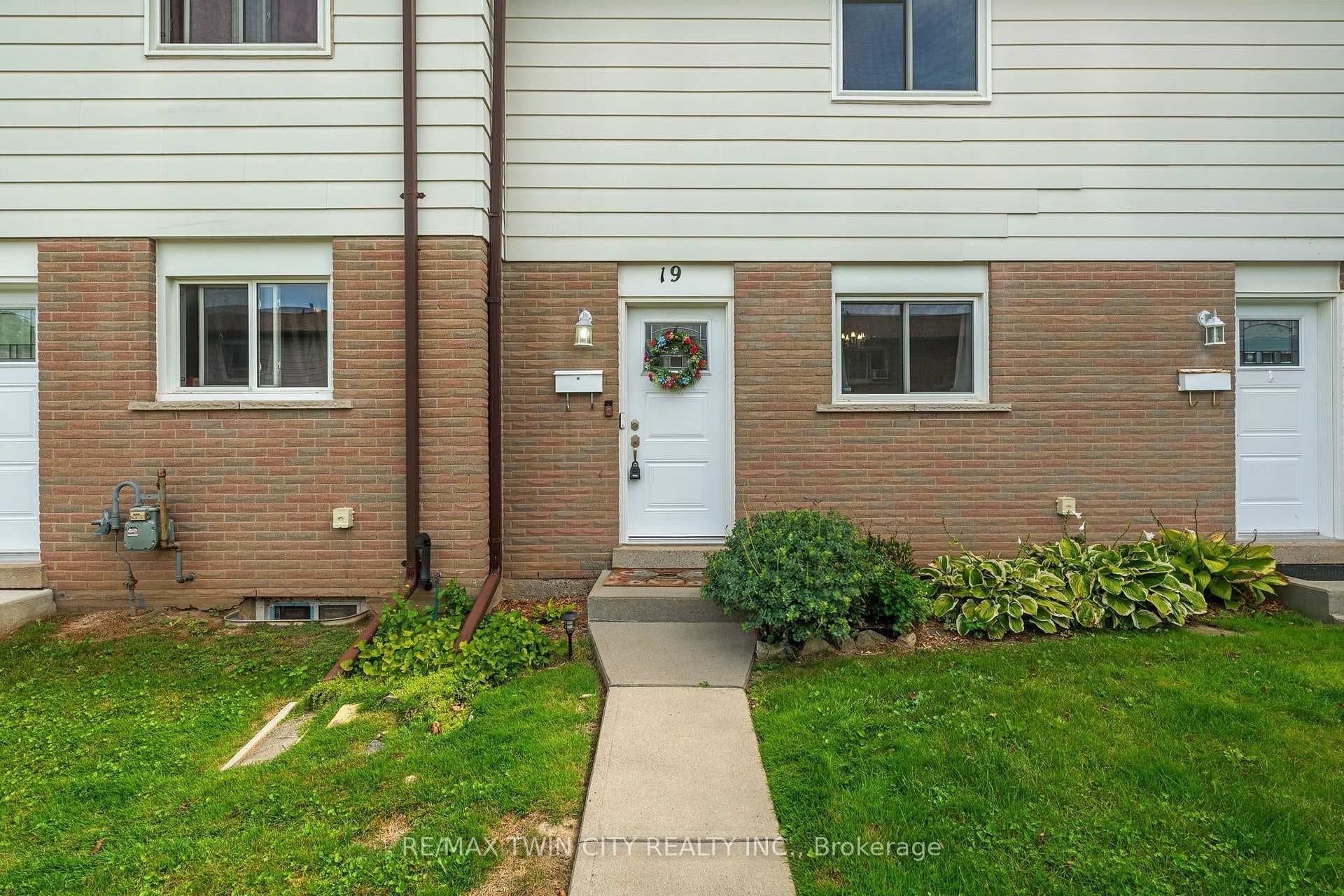 379 Darling Street Unit 19
