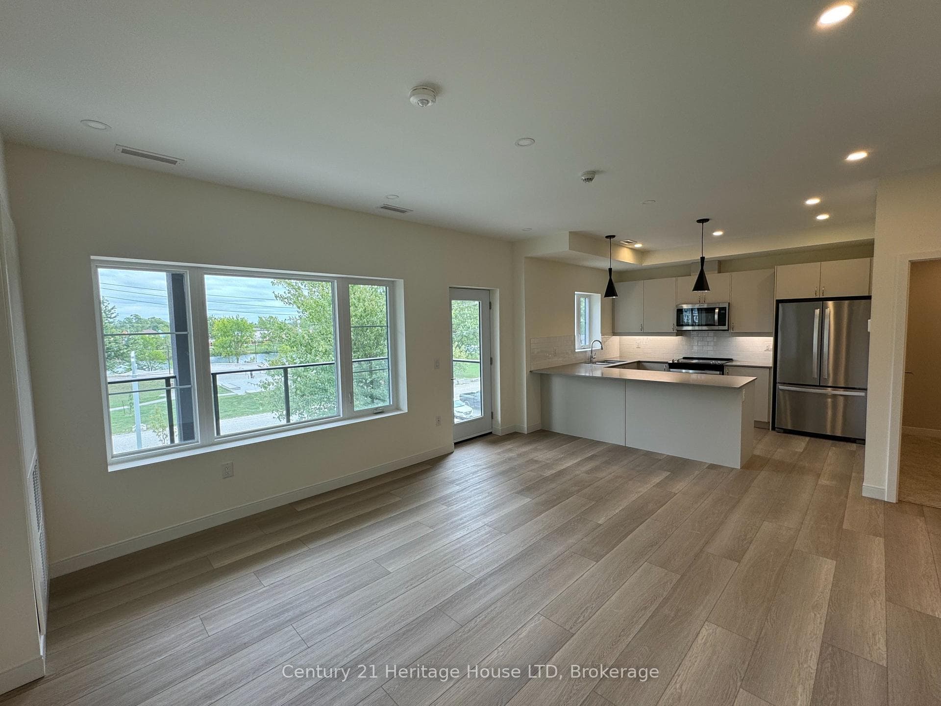 119 LINCOLN Street Unit 304