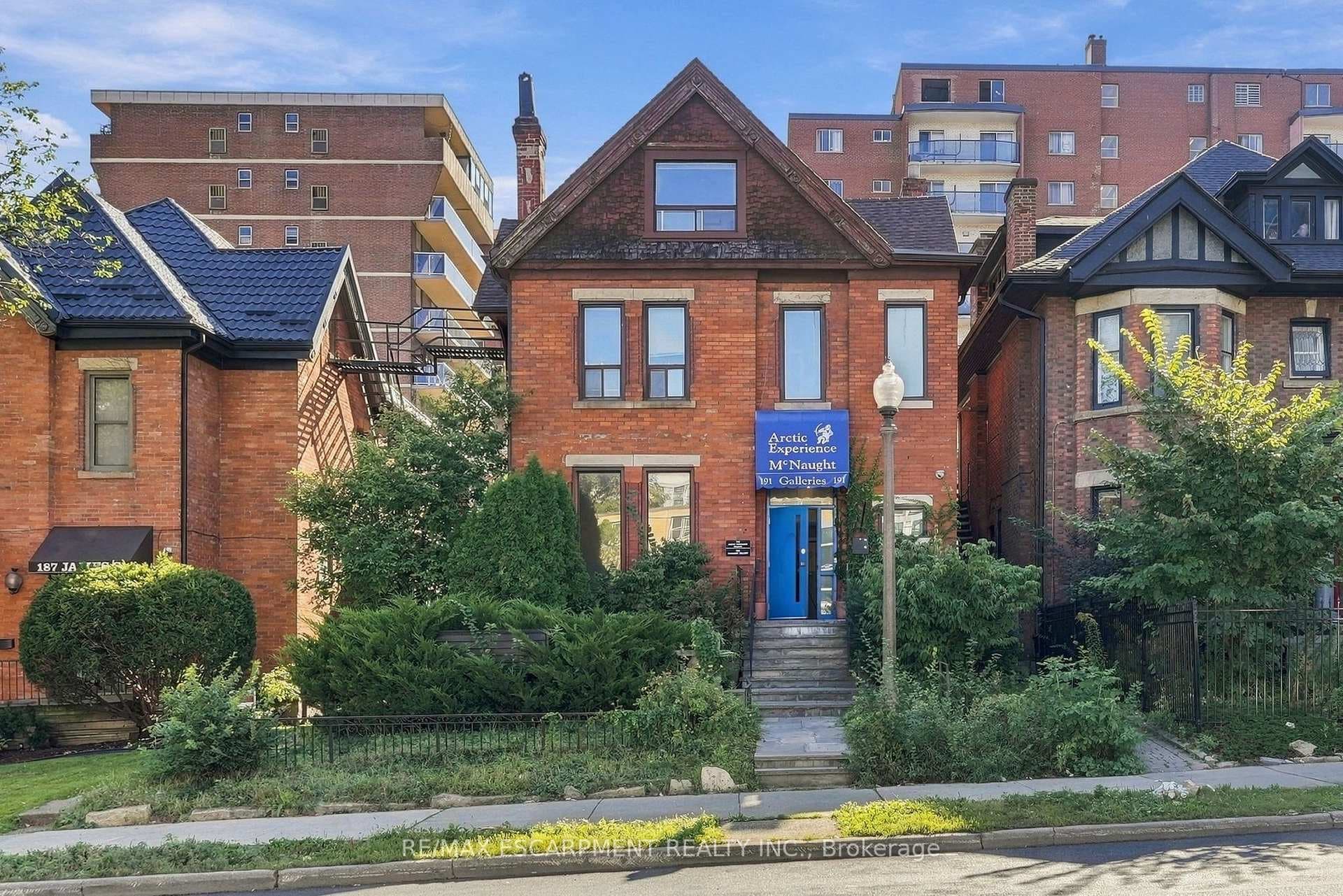 191 JAMES Street Unit Main Level