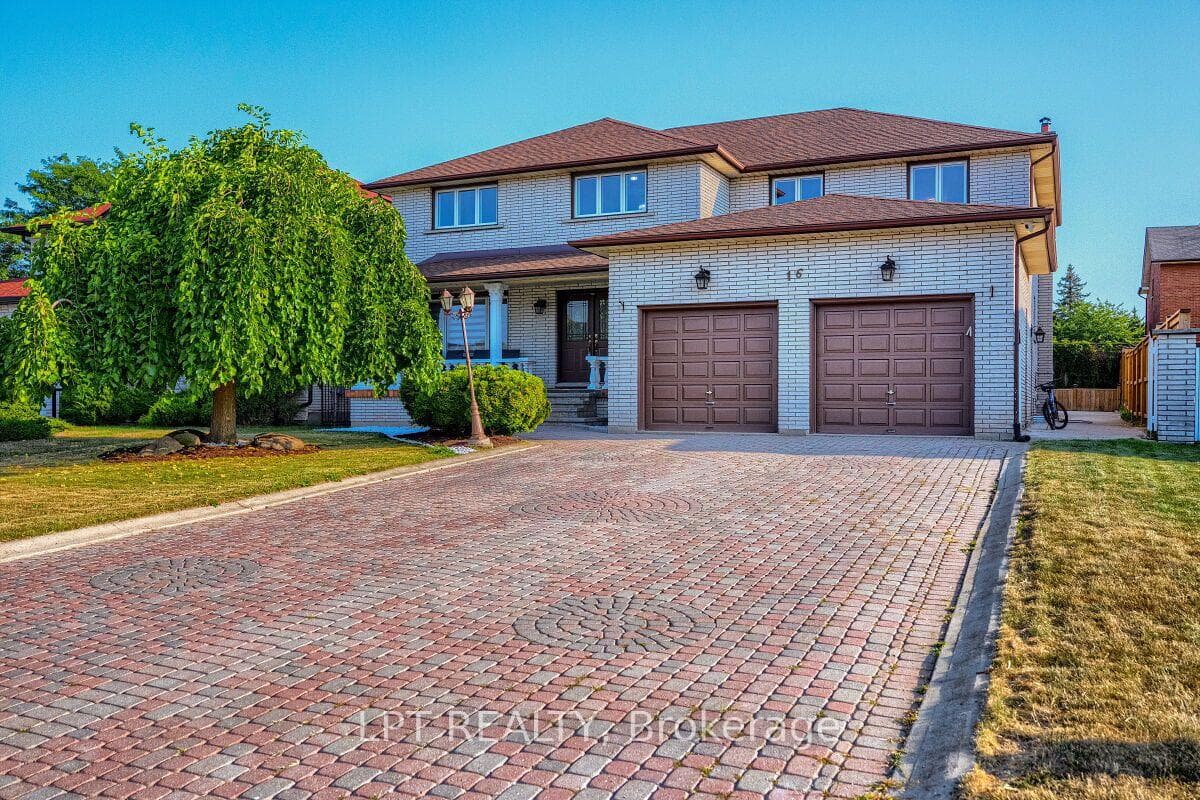 16 Vogue Court