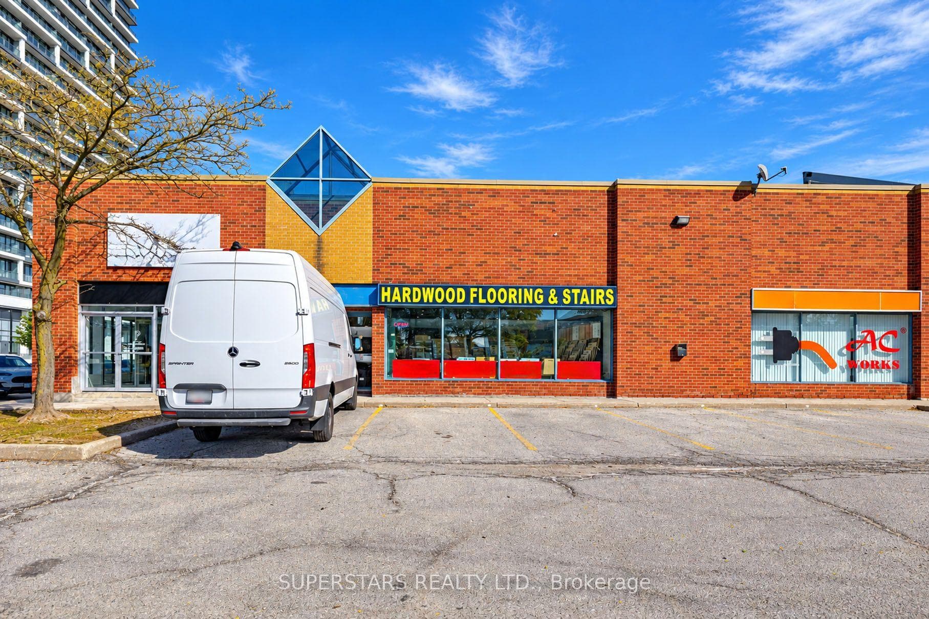 158 Anderson Avenue Unit 11