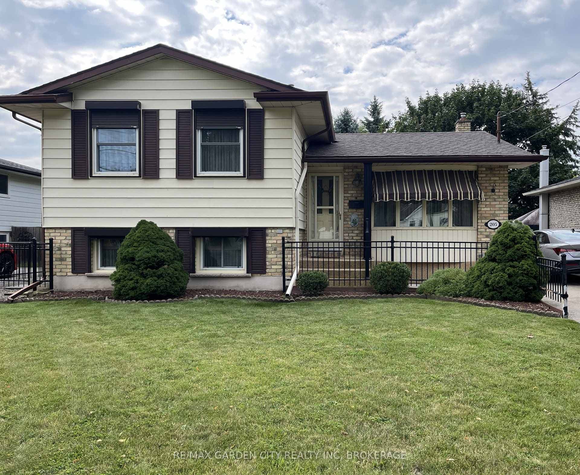 205 Rykert Street