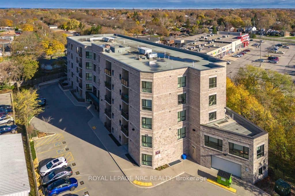 379 Scott Street Unit 305